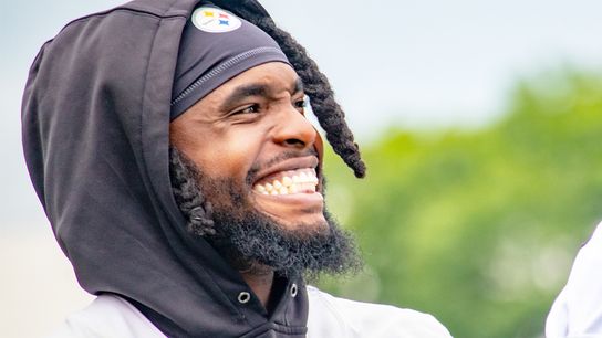 Steelers sign Johnson to two-year, $36.71 million extension taken in Latrobe, Pa. (Steelers)
